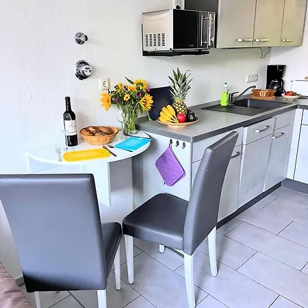 Апартаменты Stayma Strandhaus Wiek - Erholen Kitesurfen Wandern Und *