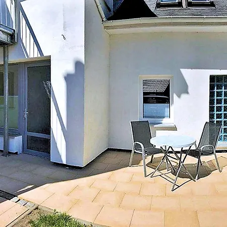 Stayma Strandhaus Wiek - Erholen Kitesurfen Wandern Und * Wiek auf Rügen